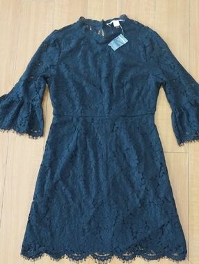NEW Forever 21 F21 Black Lace Midi Dress with Bell Ruffled Sleeves Sz MEDIUM